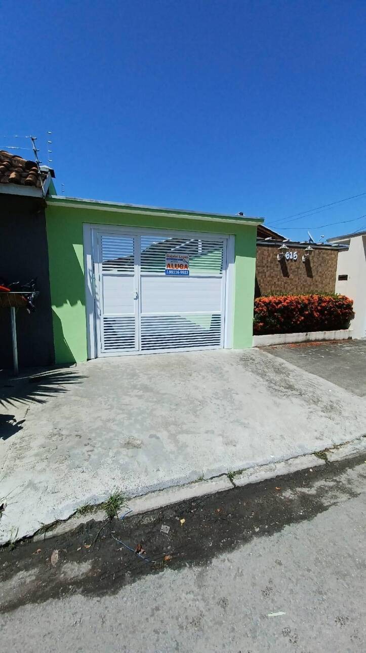 Casa para alugar com 2 quartos, 80m² - Foto 2
