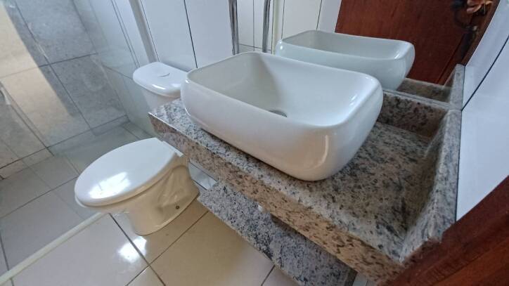 Casa para alugar com 2 quartos, 80m² - Foto 11