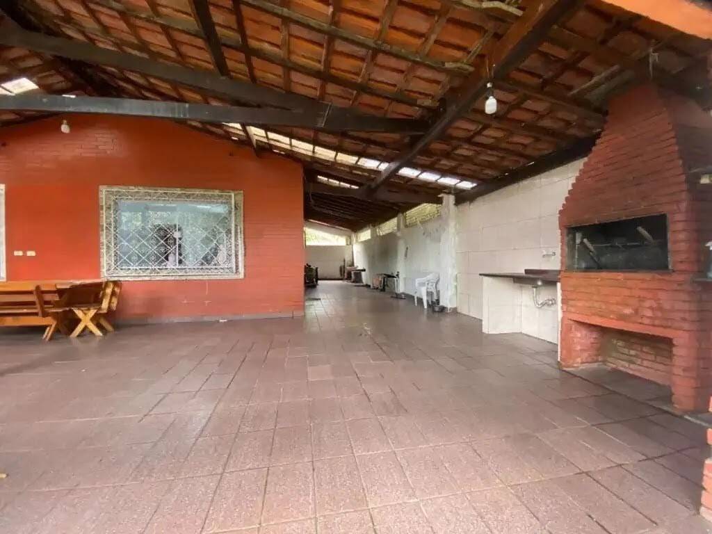 Casa, 4 quartos, 270 m² - Foto 4