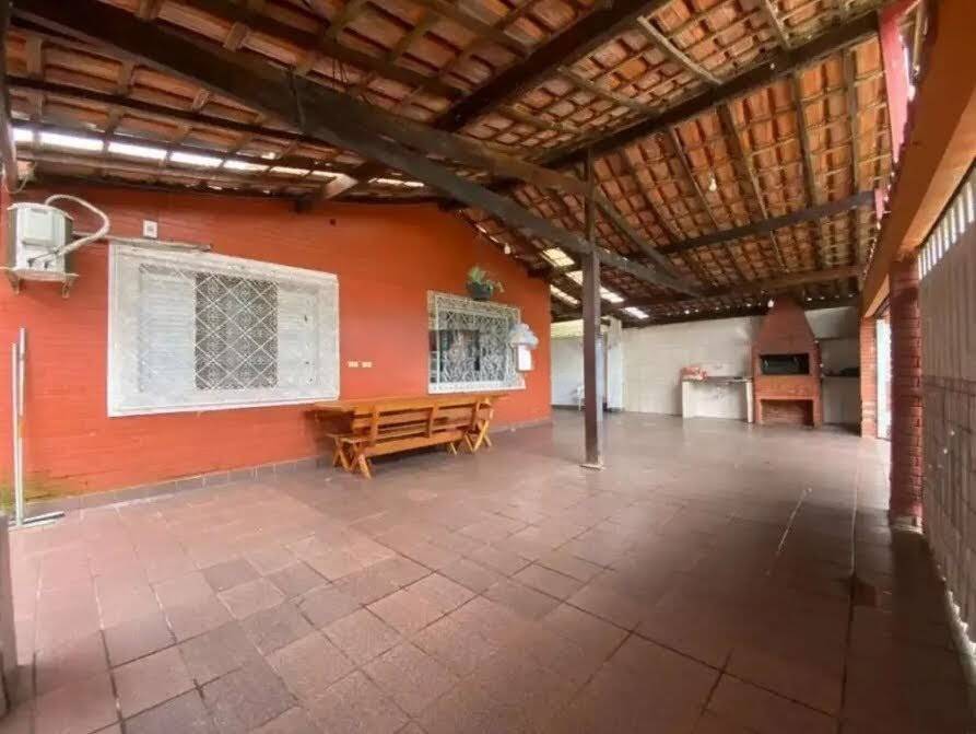 Casa, 4 quartos, 270 m² - Foto 3