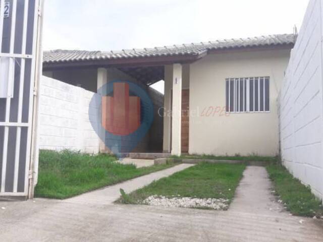#405 - Casa para Locação em Caraguatatuba - SP