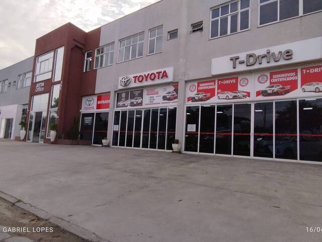 #880 - Ponto Comercial para Locação em Caraguatatuba - SP