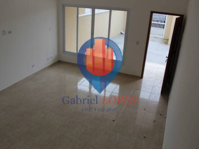 Casa para Locação em Caraguatatuba - 2