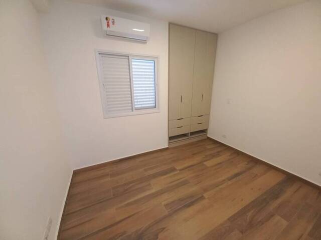 Apartamento para Venda em Caraguatatuba - 5