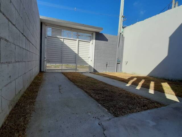 #674 - Casa para Venda em Caraguatatuba - SP - 3