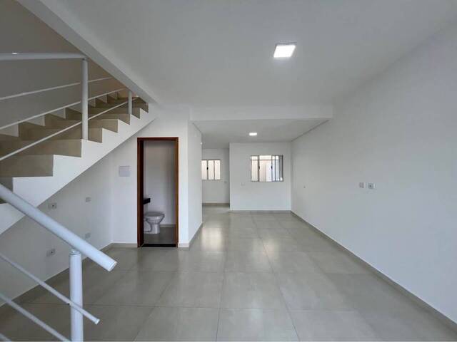 #829 - Casa em condomínio para Locação em Caraguatatuba - SP - 1