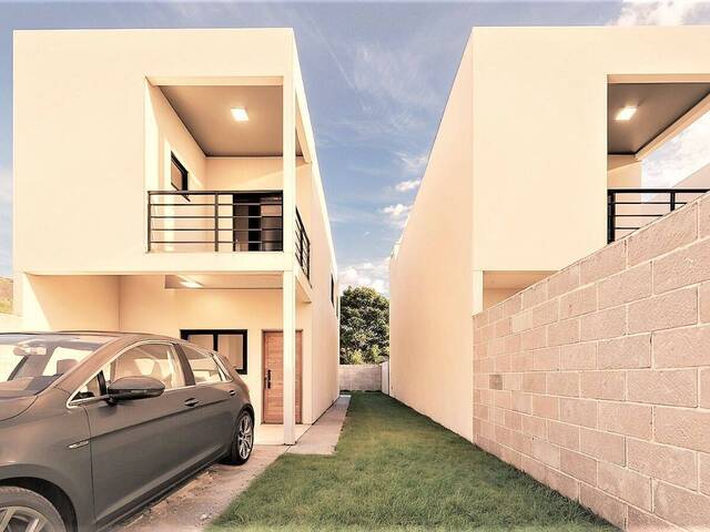 #859 - Casa para Venda em Caraguatatuba - SP - 1