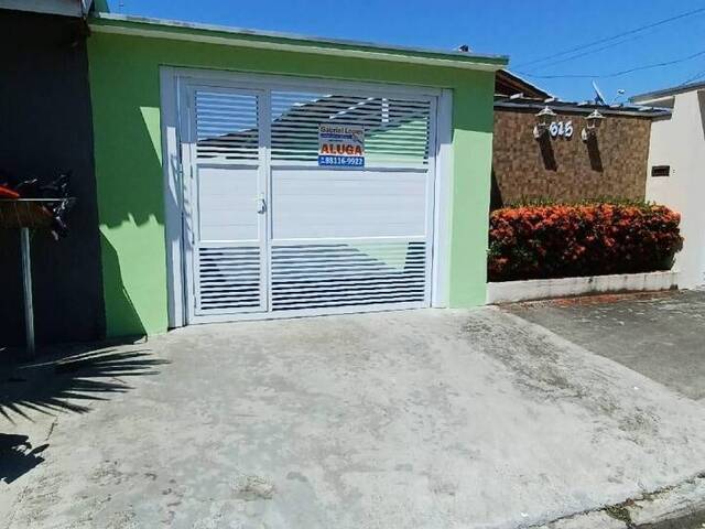 Casa para Locação em Caraguatatuba - 2