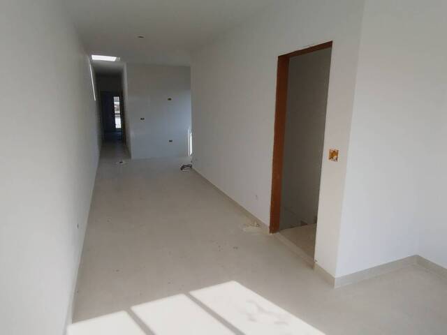 Casa para Locação em Caraguatatuba - 4