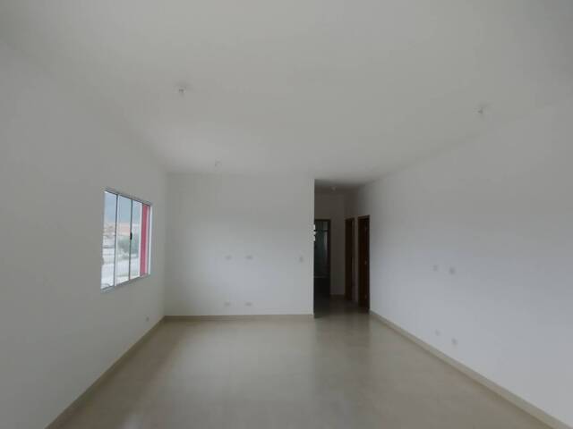 #801 - Sobrado para Locação em Caraguatatuba - SP