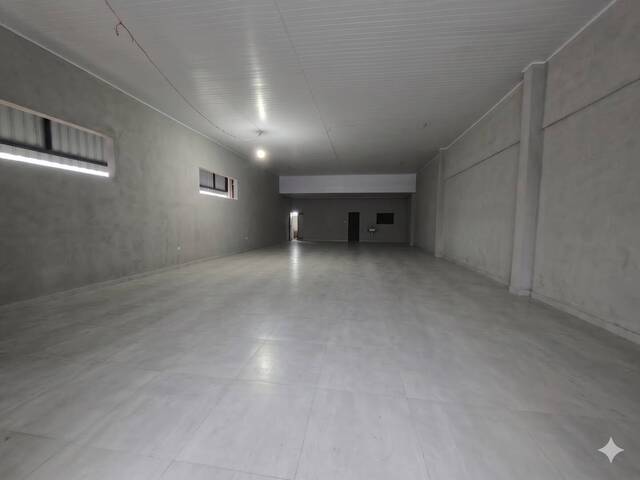 #876 - Sala para Locação em Caraguatatuba - SP - 2